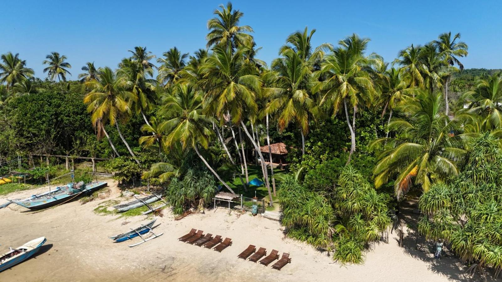 Esperanza Beach Mawella Hotel Tangalle Bagian luar foto