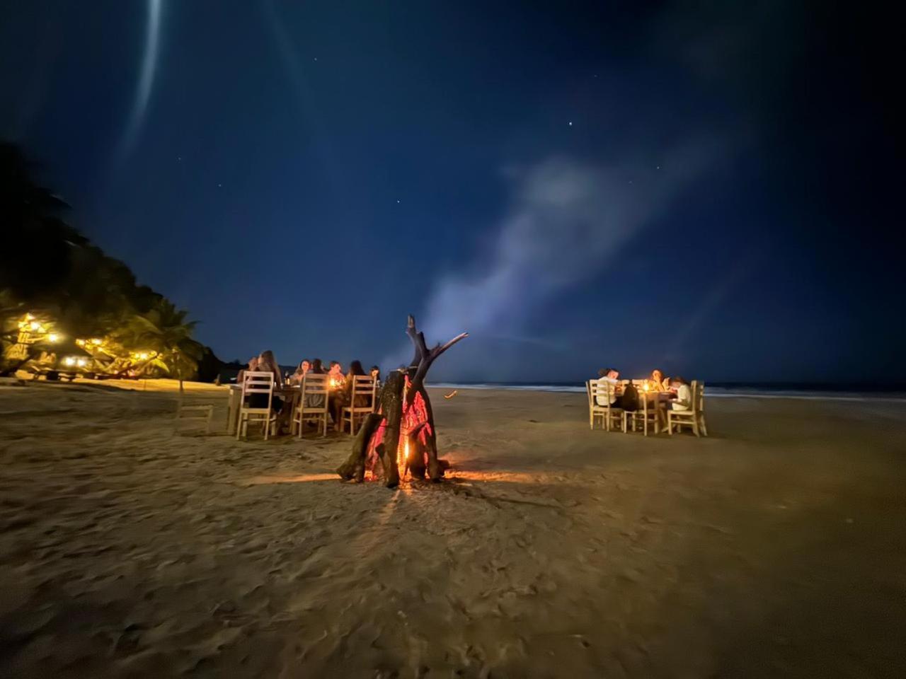 Esperanza Beach Mawella Hotel Tangalle Bagian luar foto